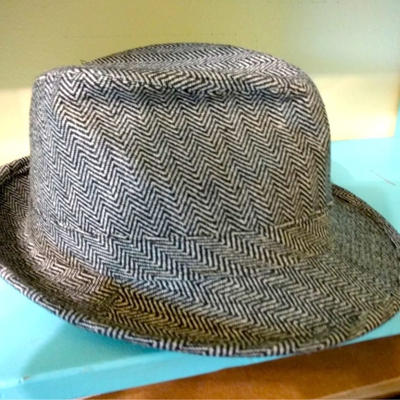 DAVID & YOUNG HOUNDSTOOTH BLACK AND WHITE WOOL BLEND FEDORA UNISEX - Picture 1 of 13